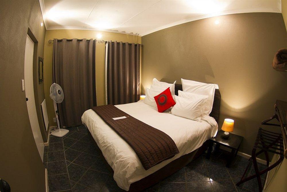 The Roundhouse Guesthouse De Kelders Ngoại thất bức ảnh