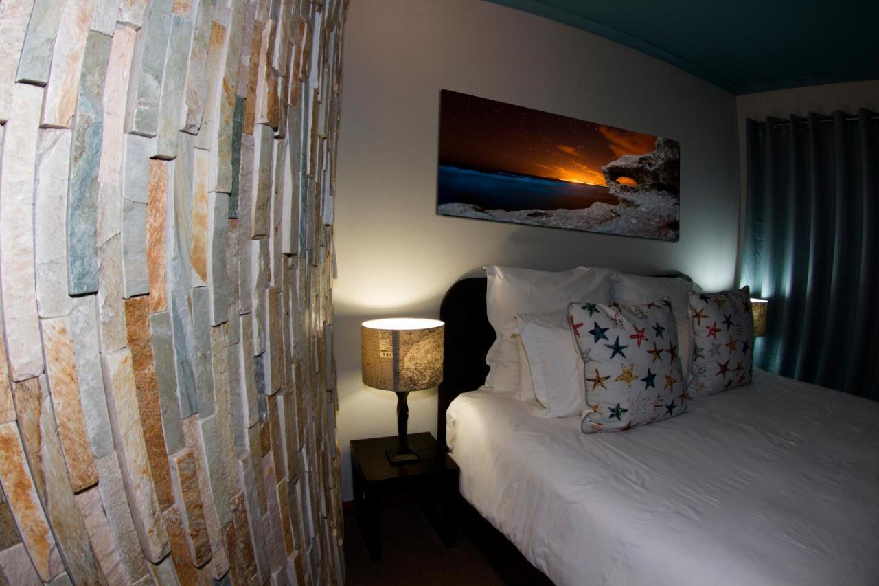 The Roundhouse Guesthouse De Kelders Ngoại thất bức ảnh