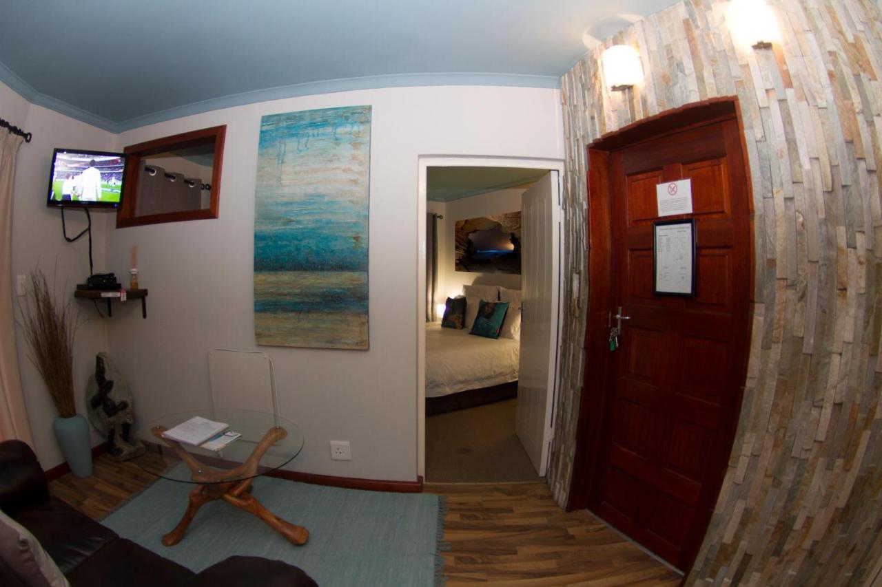 The Roundhouse Guesthouse De Kelders Ngoại thất bức ảnh